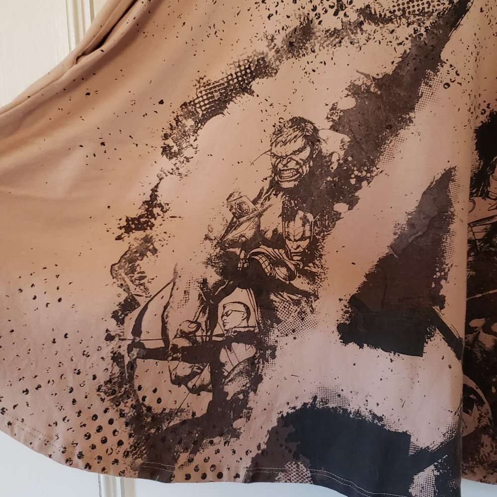 ThinkGeek exclusive womens SMALL Marvel Avengers Assemble skater skirt pockets - Picture 8 of 10